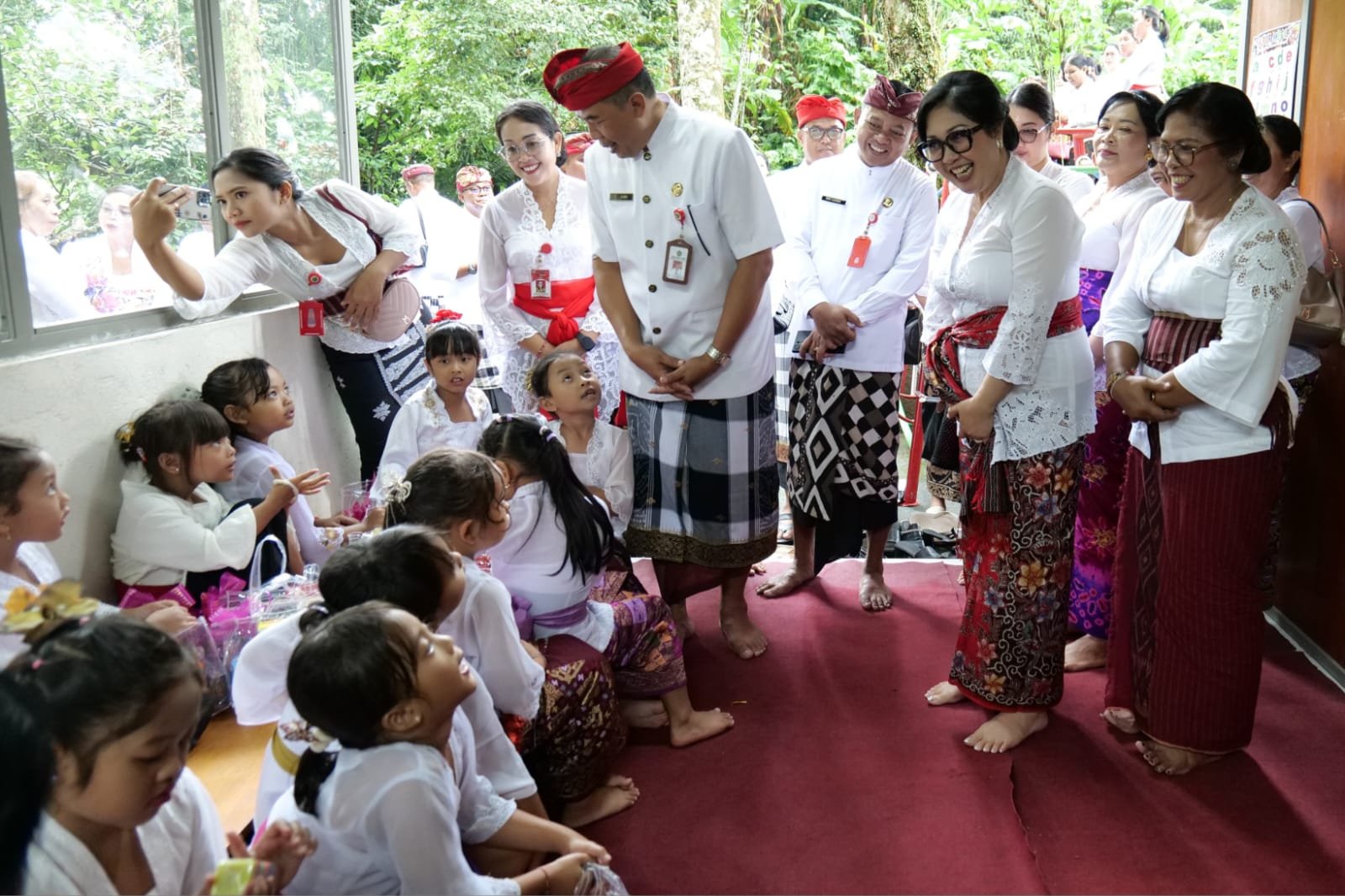 podiumnews.com-Pura Batukau Hadirkan Taman Baca, Dorong Literasi Anak